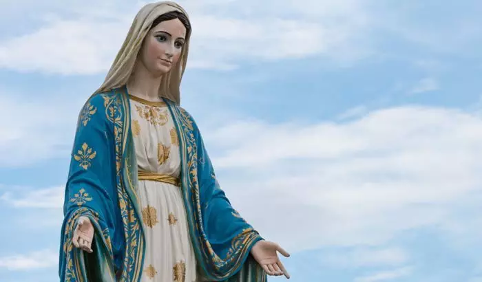 Rassemblements-La Vierge Marie est-elle encore la Reine de la Corse? Frère Louis-Marie