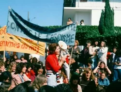 Rassemblements-Crédits : Marche des femmes à Hendaye, 5 octobre 1975 - © Nicole Fernandez Ferrer